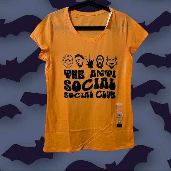 🔥 Women’s men of horror social club graphic tee ✨ - Picture 2 of 3